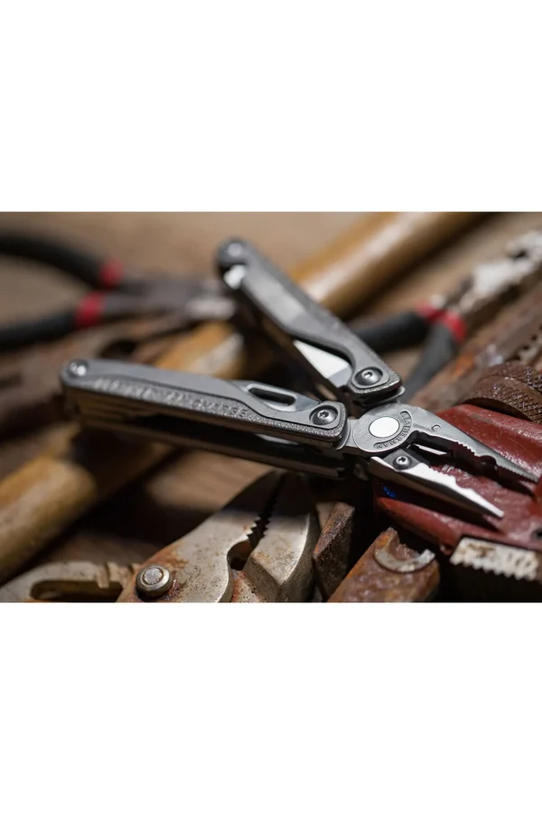 Leatherman Wingman Multi-Tool>Macpac Outlet
