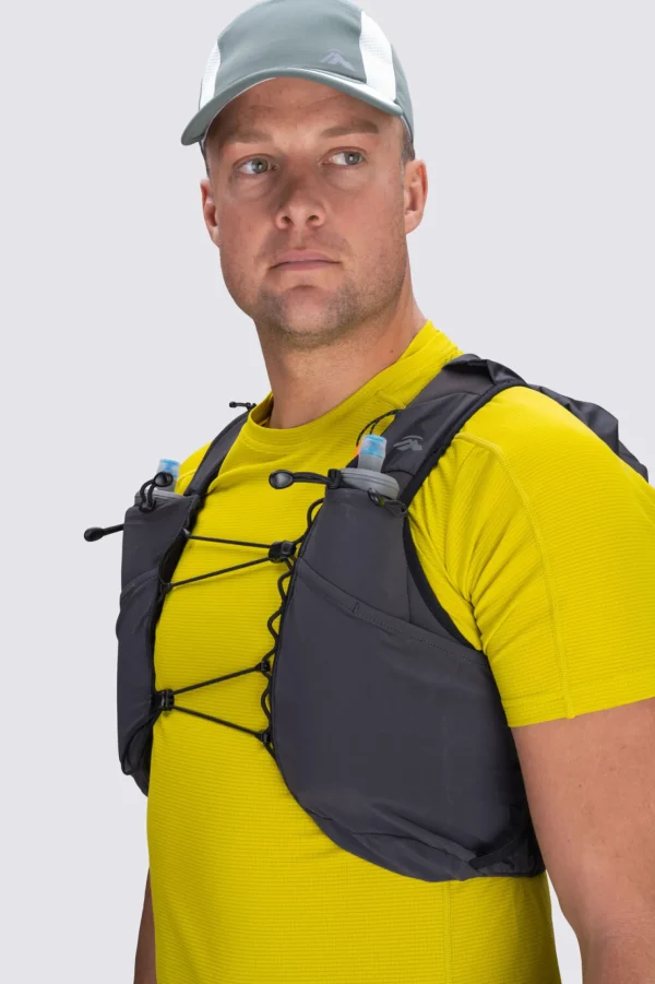 Amp Ultra 15L Running Vest>Macpac Fashion