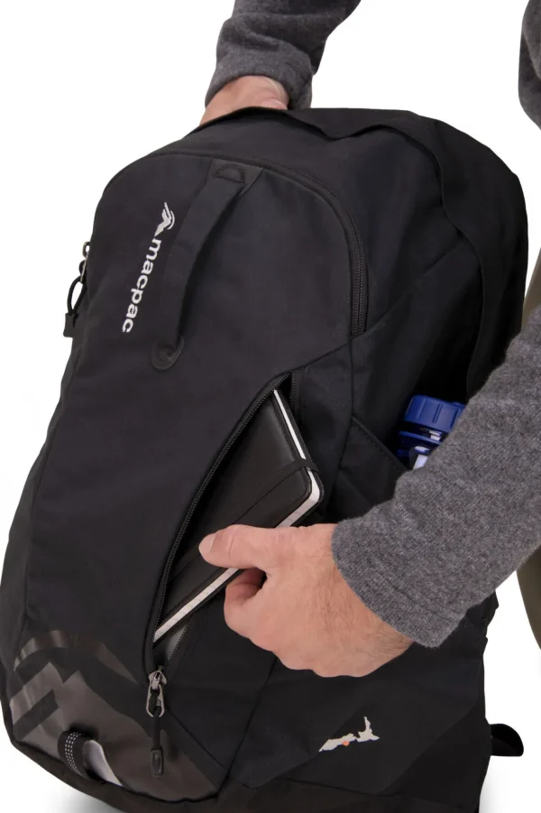 Atlas Aztec® 24L Backpack>Macpac New