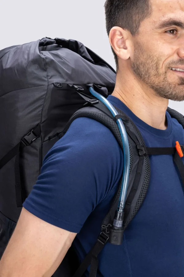 Hesper 52L Hiking Backpack>Macpac Flash Sale