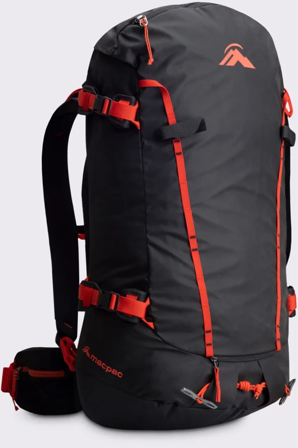 Huka 40L Ski Backpack>Macpac Sale