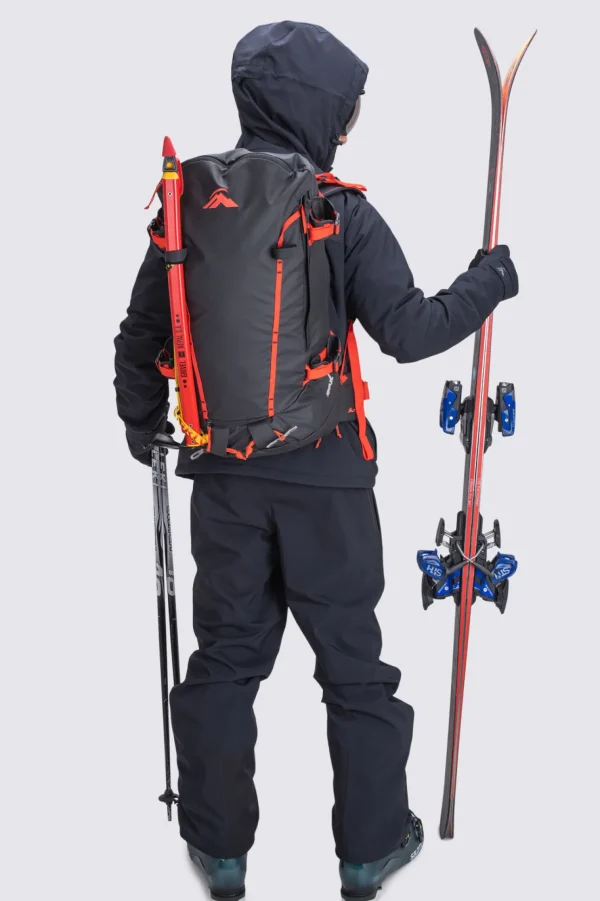 Huka 40L Ski Backpack>Macpac Sale