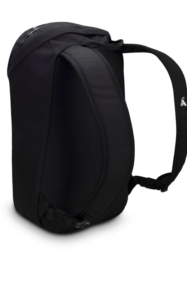 Piko+ 14L Recycled Backpack>Macpac Shop