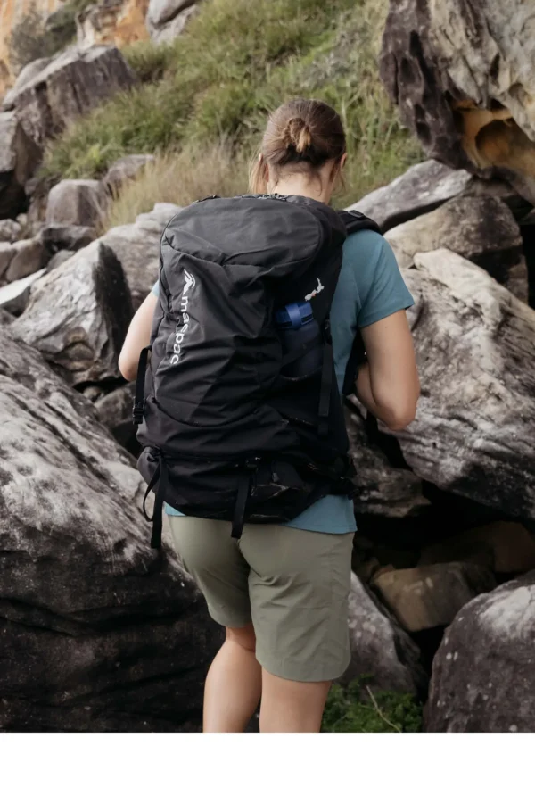 Voyager 35L Backpack>Macpac Clearance