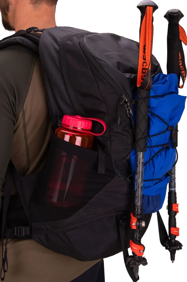 Voyager 35L Backpack>Macpac Clearance