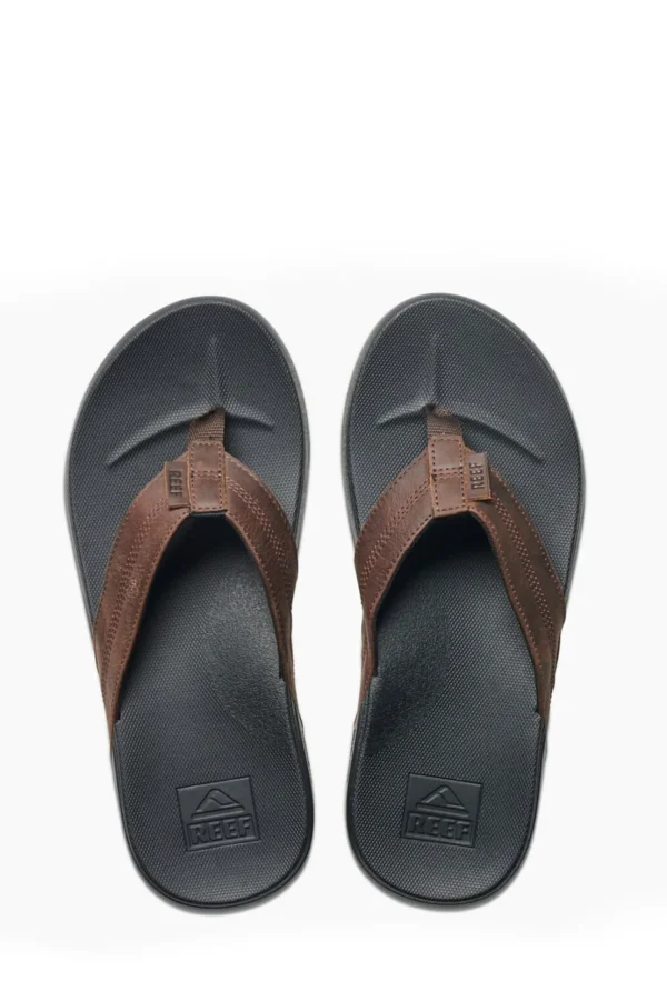 Reef® Men'S Cushion Phantom Leather Thongs>Macpac Store