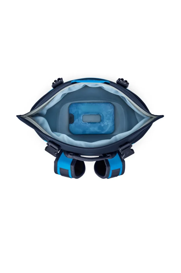 Yeti® Hopper® M20 Soft Backpack Cooler 2.5>Macpac Online